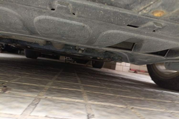 Used Volkswagen Beetle 2013 1.4TSI Luxury Model Chassis Front