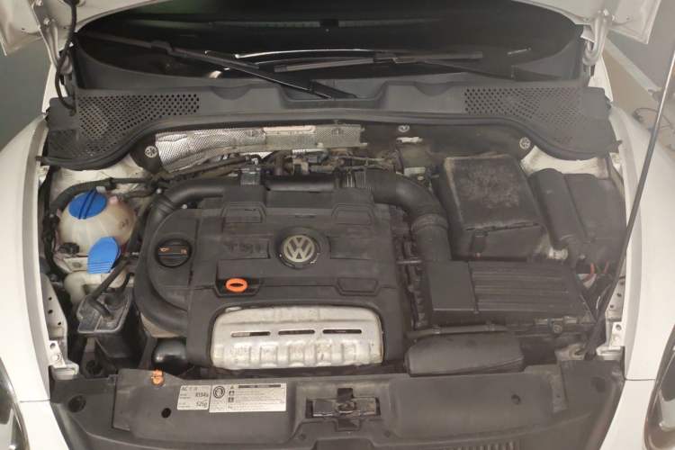 Used Volkswagen Beetle 2013 1.4 TSI Comfort Model Engine Bay