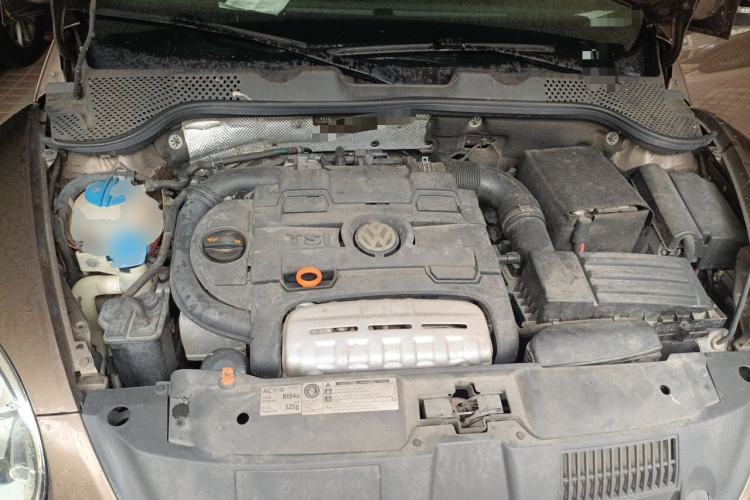 Used Volkswagen Beetle 2013 1.4TSI Luxury Model Engine Bay