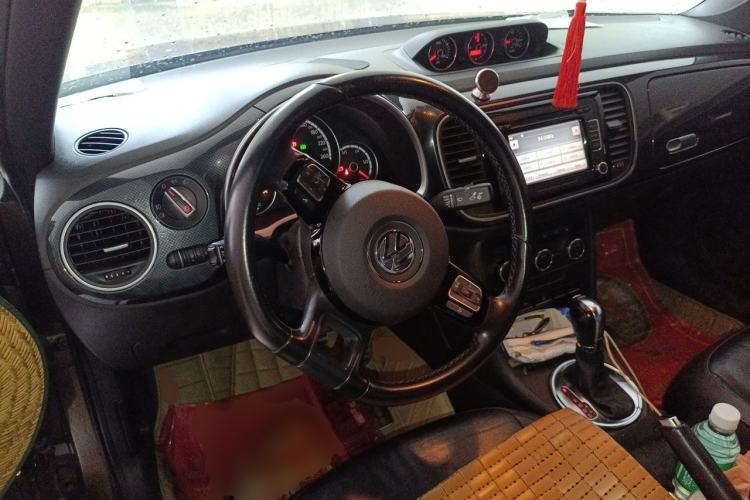 Used Volkswagen Beetle 2013 1.4TSI Luxury Model Steering Wheel