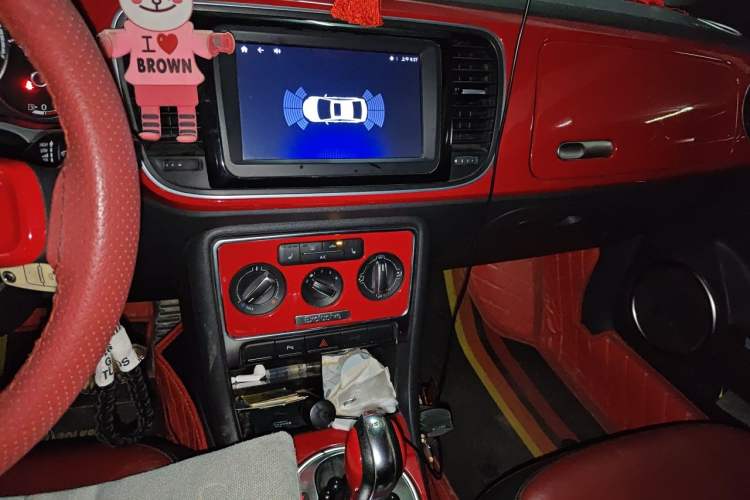 Used Volkswagen Beetle 2013 1.4 TSI Comfort Model Audio And AC Panel