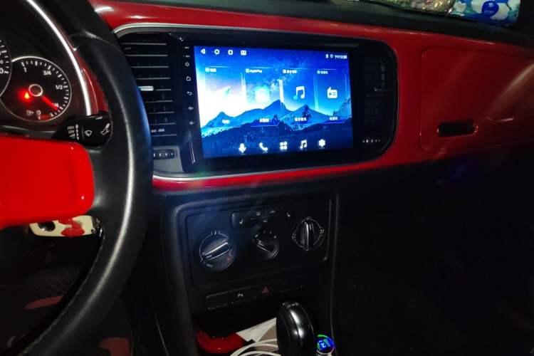 Used Volkswagen Beetle 2013 1.2TSI Comfort Model Audio And AC Panel