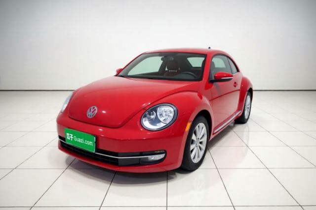 Ojetý Volkswagen Beetle 2013 1.4TSI Fashion Edition