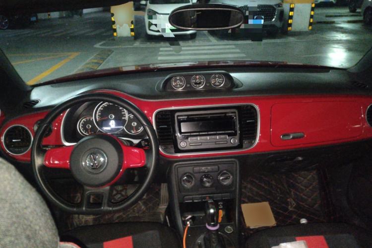 Used Volkswagen Beetle 2013 1.2TSI Fashion Edition Center Console