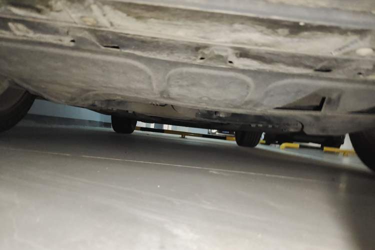 Used Volkswagen Beetle 2013 1.4TSI Luxury Model Chassis Front