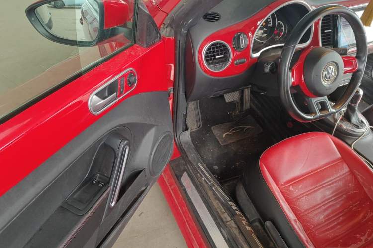 Used Volkswagen Beetle 2013 1.4TSI Fashion Edition Driver Seat