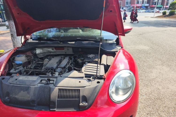 Used Volkswagen Beetle 2013 1.2TSI Comfort Model Engine Bay Left