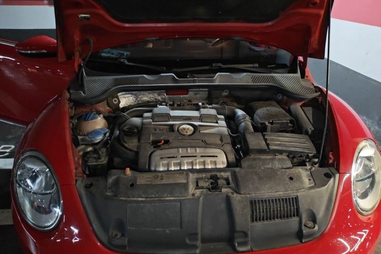 Used Volkswagen Beetle 2013 1.4 TSI Comfort Model Engine Bay