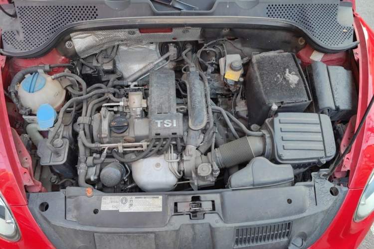 Used Volkswagen Beetle 2013 1.2TSI Fashion Edition Engine Bay
