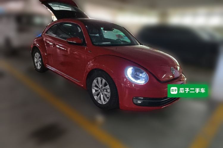 Used Volkswagen Beetle 2013 1.4 TSI Comfort Model Front Right 45 Deg