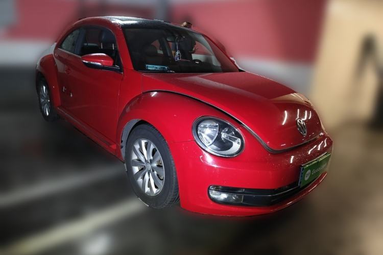 Used Volkswagen Beetle 2013 1.4 TSI Comfort Model Front Right 45 Deg