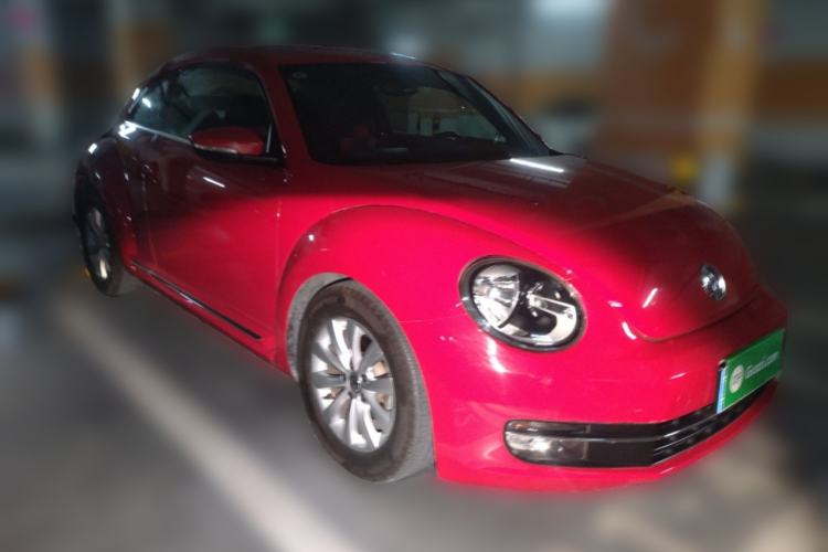 Used Volkswagen Beetle 2013 1.2TSI Fashion Edition Front Right 45 Deg