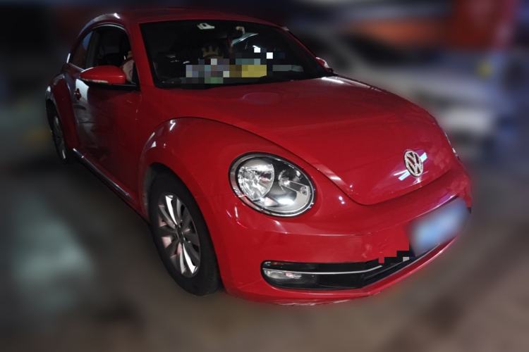 Used Volkswagen Beetle 2013 1.2TSI Fashion Edition Front Right 45 Deg