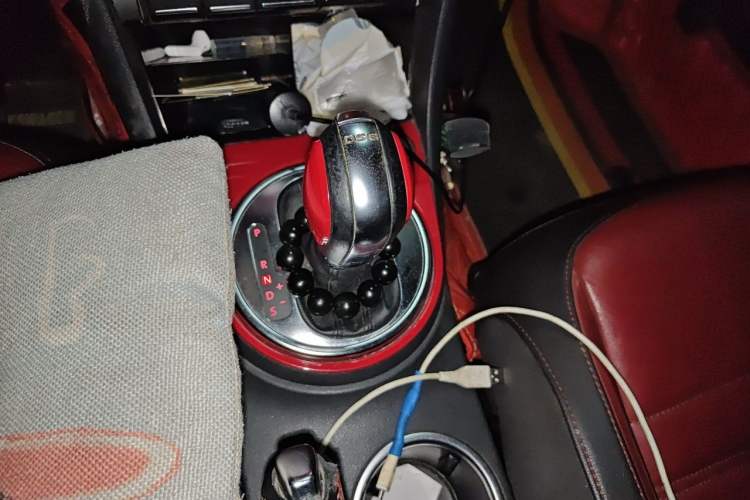 Used Volkswagen Beetle 2013 1.4 TSI Comfort Model Gear Lever
