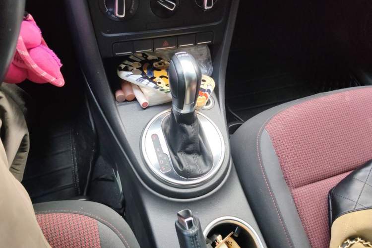 Used Volkswagen Beetle 2013 1.2TSI Fashion Edition Gear Lever