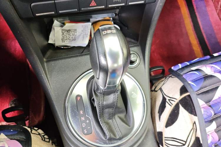 Used Volkswagen Beetle 2013 1.4TSI Fashion Edition Gear Lever