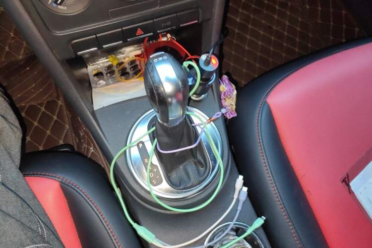 Used Volkswagen Beetle 2013 1.2TSI Fashion Edition Gear Lever