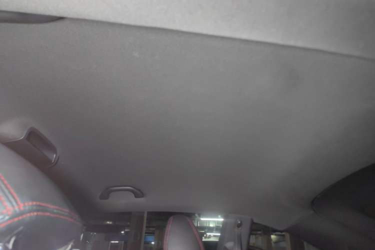 Used Volkswagen Beetle 2013 1.4TSI Fashion Edition Headliner