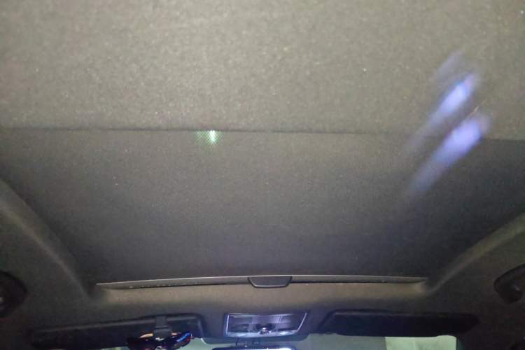 Used Volkswagen Beetle 2013 1.2TSI Comfort Model Headliner