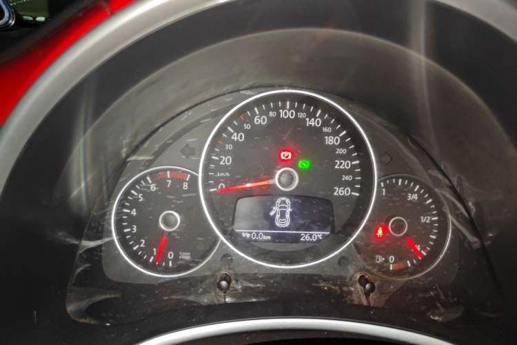 Used Volkswagen Beetle 2013 1.2TSI Comfort Model Instrument Cluster