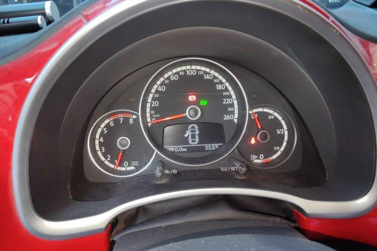 Used Volkswagen Beetle 2013 1.2TSI Fashion Edition Instrument Cluster