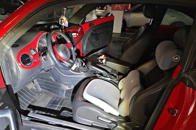 Used Volkswagen Beetle 2013 1.4 TSI Comfort Model Left Front Seat