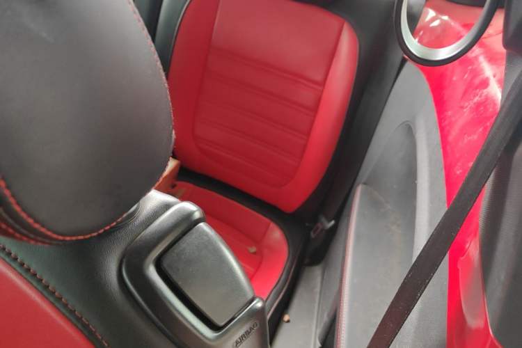 Used Volkswagen Beetle 2013 1.4TSI Fashion Edition Left Rear Seat
