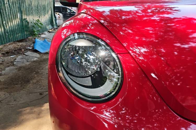 Used Volkswagen Beetle 2013 1.4TSI Fashion Edition Right Front Headlight