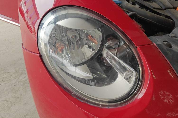 Used Volkswagen Beetle 2013 1.4TSI Fashion Edition Right Front Headlight