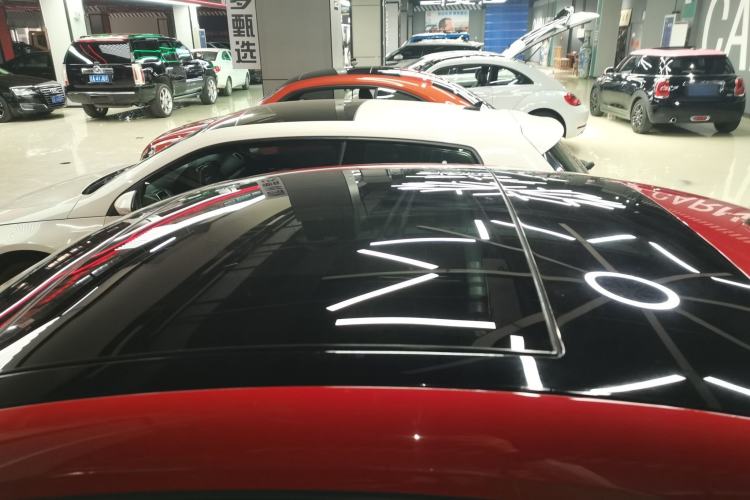 Used Volkswagen Beetle 2013 2.0 TSI Top-Trim Model Roof
