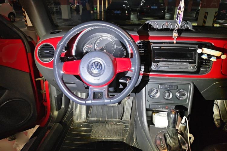 Used Volkswagen Beetle 2013 1.4 TSI Comfort Model Steering Wheel