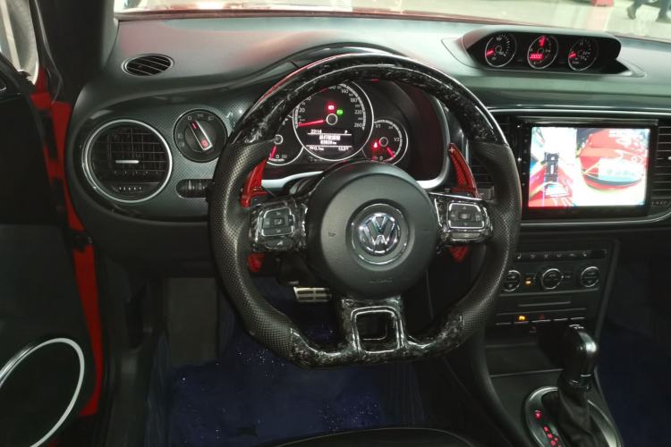 Used Volkswagen Beetle 2013 2.0 TSI Top-Trim Model Steering Wheel