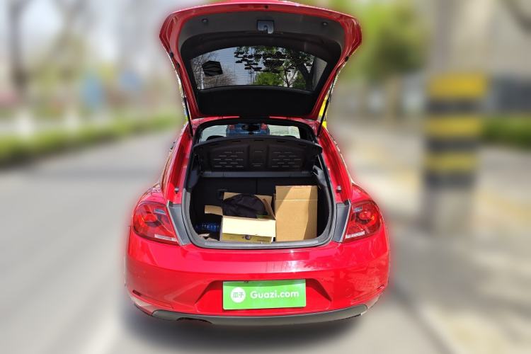 Used Volkswagen Beetle 2013 1.4TSI Luxury Model Trunk