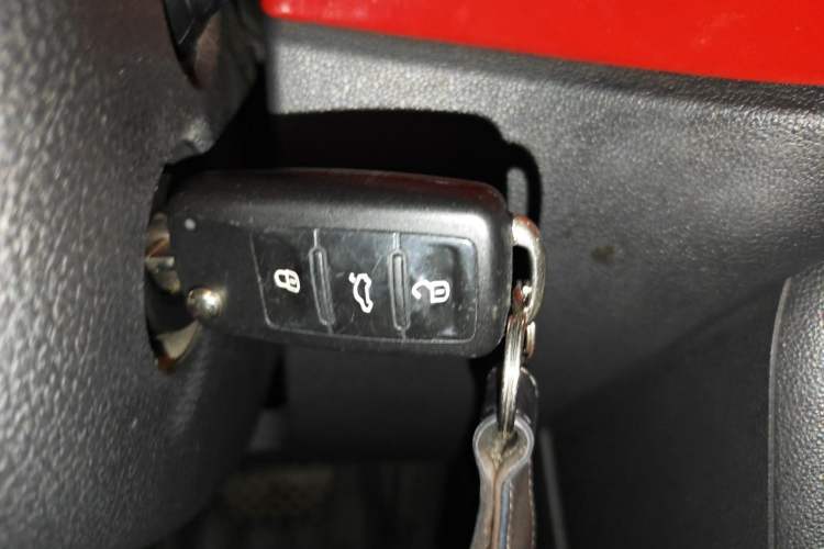 Used Volkswagen Beetle 2013 1.4 TSI Comfort Model Vehicle Key