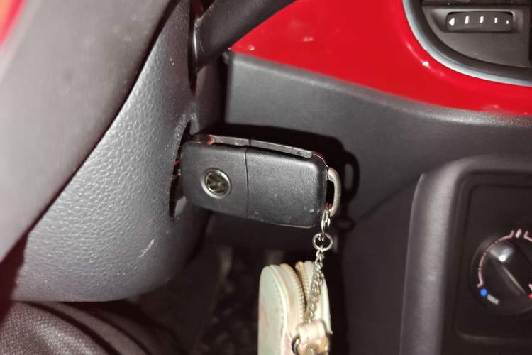Used Volkswagen Beetle 2013 1.2TSI Fashion Edition Vehicle Key
