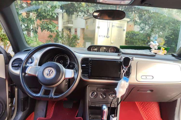 Used Volkswagen Beetle 2013 1.4TSI Fashion Edition Center Console