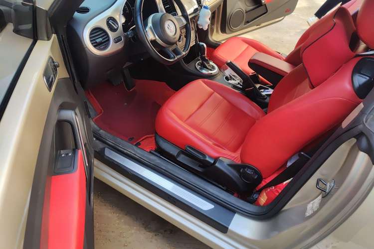 Used Volkswagen Beetle 2013 1.4TSI Fashion Edition Driver Seat