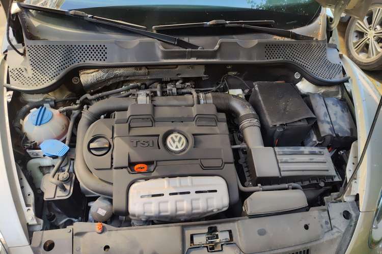 Used Volkswagen Beetle 2013 1.4TSI Fashion Edition Engine Bay
