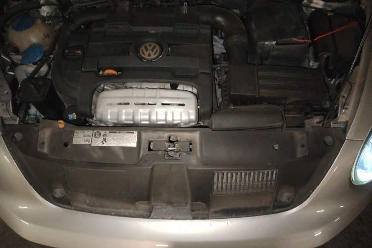 Used Volkswagen Beetle 2013 1.4TSI Fashion Edition Engine Bay