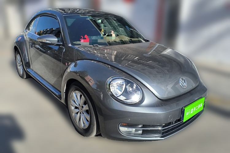 Used Volkswagen Beetle 2013 1.2TSI Comfort Model Front Right 45 Deg