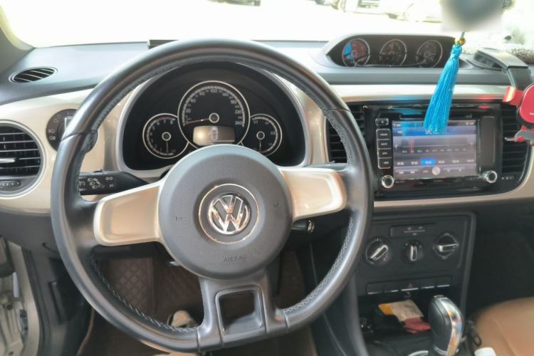 Used Volkswagen Beetle 2013 1.4TSI Fashion Edition Steering Wheel
