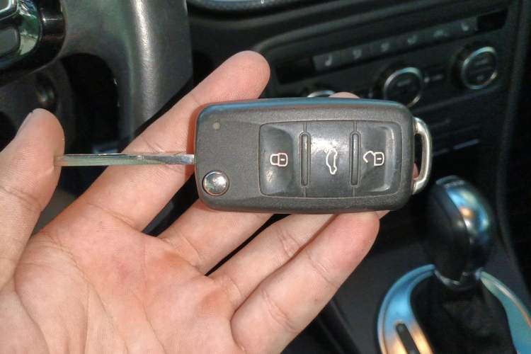 Used Volkswagen Beetle 2013 1.4TSI Luxury Model Vehicle Key