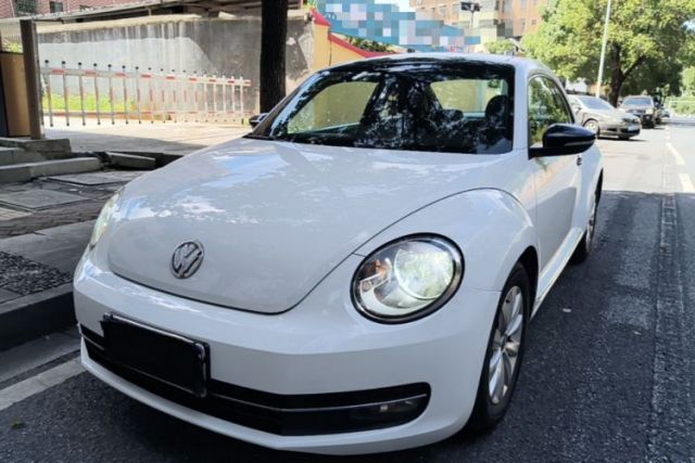 Ojetý Volkswagen Beetle 2013 1.2TSI Comfort Model
