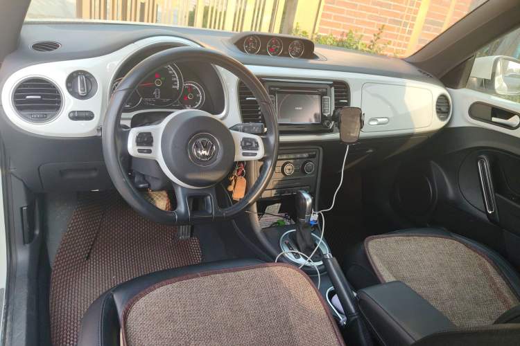 Used Volkswagen Beetle 2013 1.4TSI R-Line
