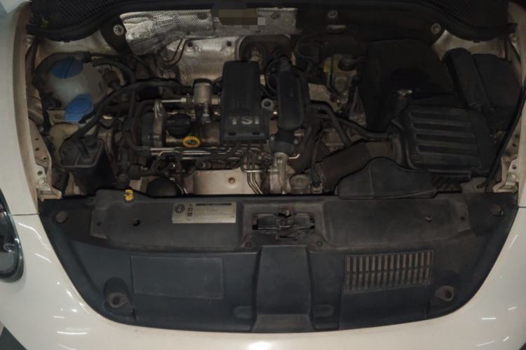 Used Volkswagen Beetle 2013 1.2TSI Fashion Edition Engine Bay