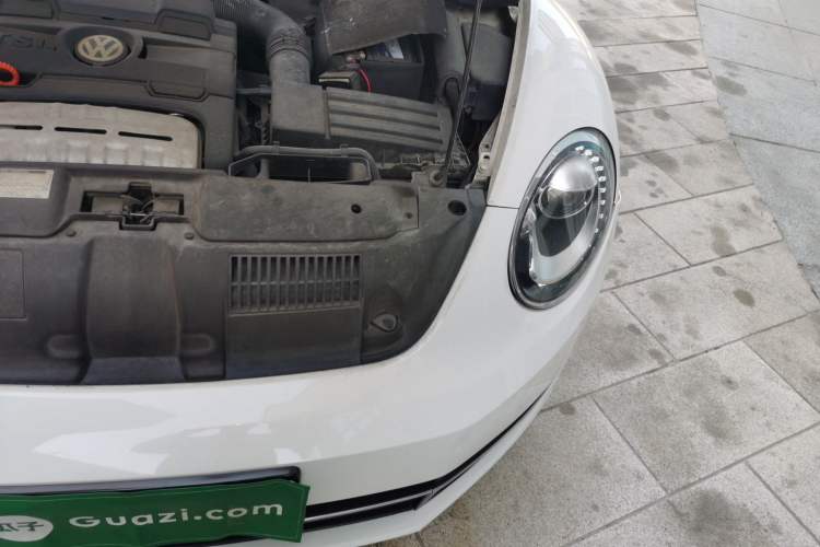 Used Volkswagen Beetle 2013 1.4TSI Fashion Edition Engine Bay Left