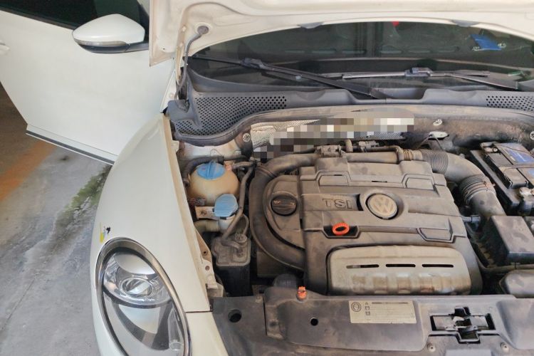 Used Volkswagen Beetle 2013 1.4 TSI Comfort Model Engine Bay Right