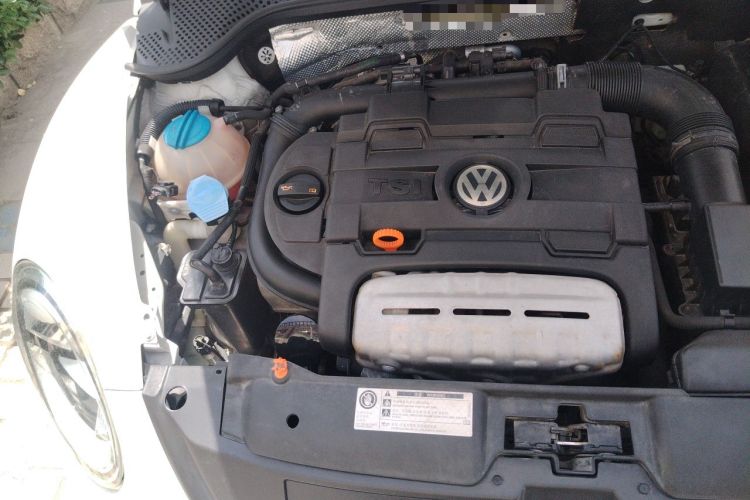 Used Volkswagen Beetle 2013 1.4TSI Fashion Edition Engine Bay Right
