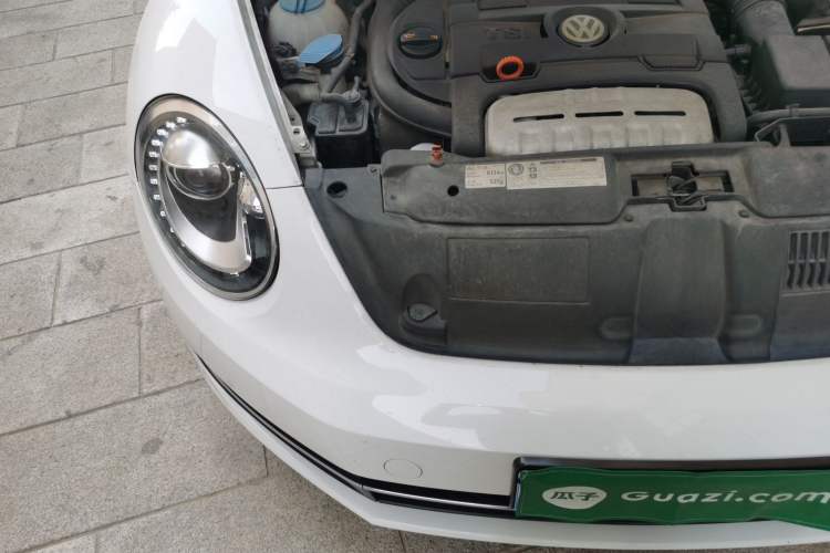 Used Volkswagen Beetle 2013 1.4TSI Fashion Edition Engine Bay Right
