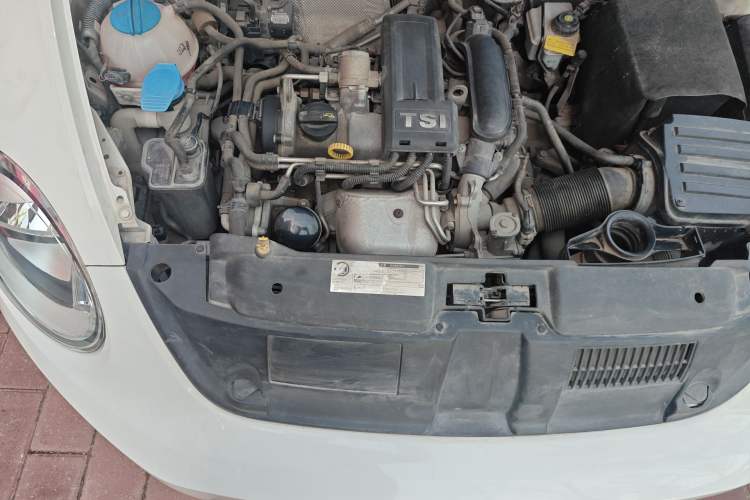 Used Volkswagen Beetle 2013 1.2TSI Fashion Edition Engine Bay